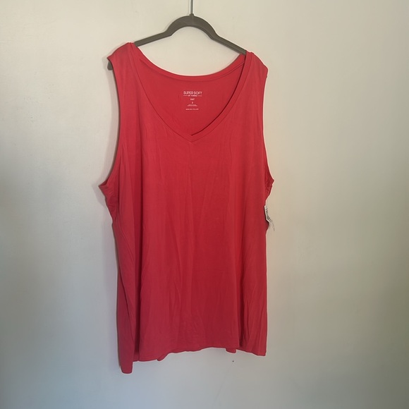 🎈3/$25🎈NWT Torrid 3 Perfect Super Soft Vneck Tank - Picture 5 of 7